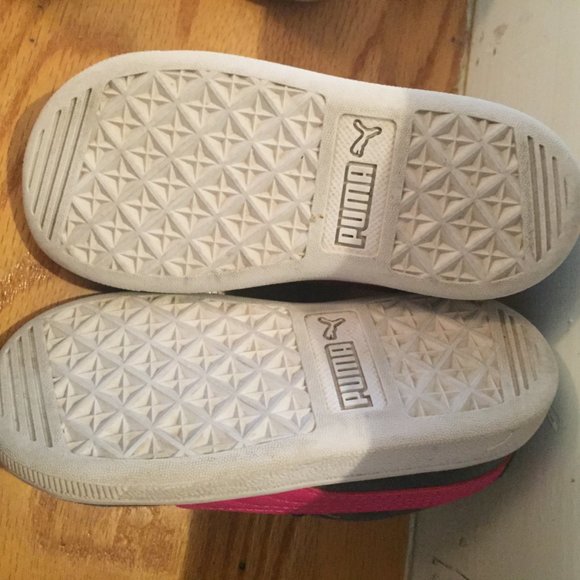 PUMA KIDS PINK AND GREY SUEDE SNEAKERS - Picture 6 of 9